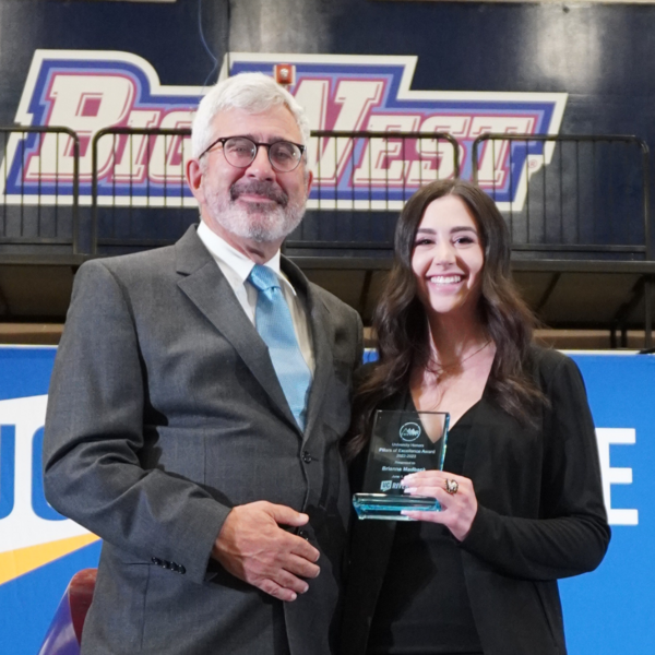 University Honors Pillars of Excellence Award Winner: Brianndbacka Ma