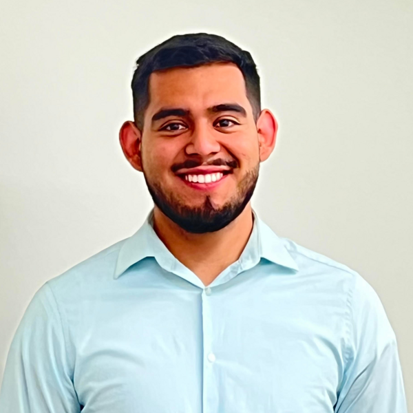 University Honors Ambassador: Marcos Reyes