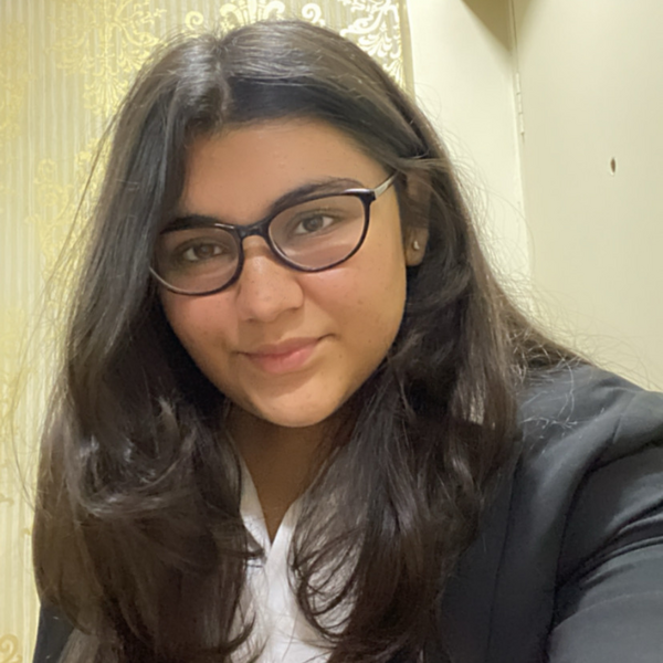 University Honors Ambassador Siya Katudia Profile Picture